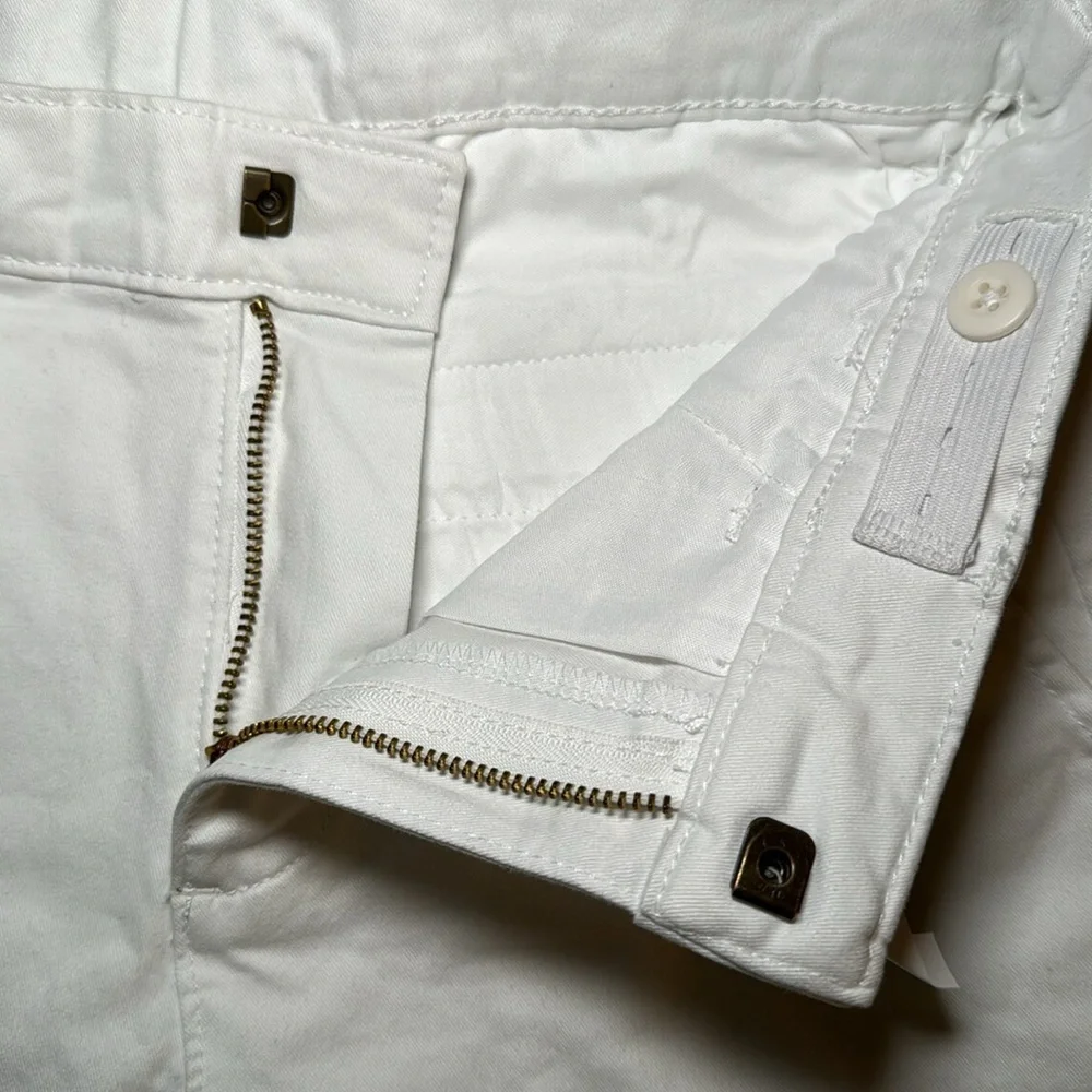 Gymboree Boys Belted Chino Shorts - Simply White Size 10